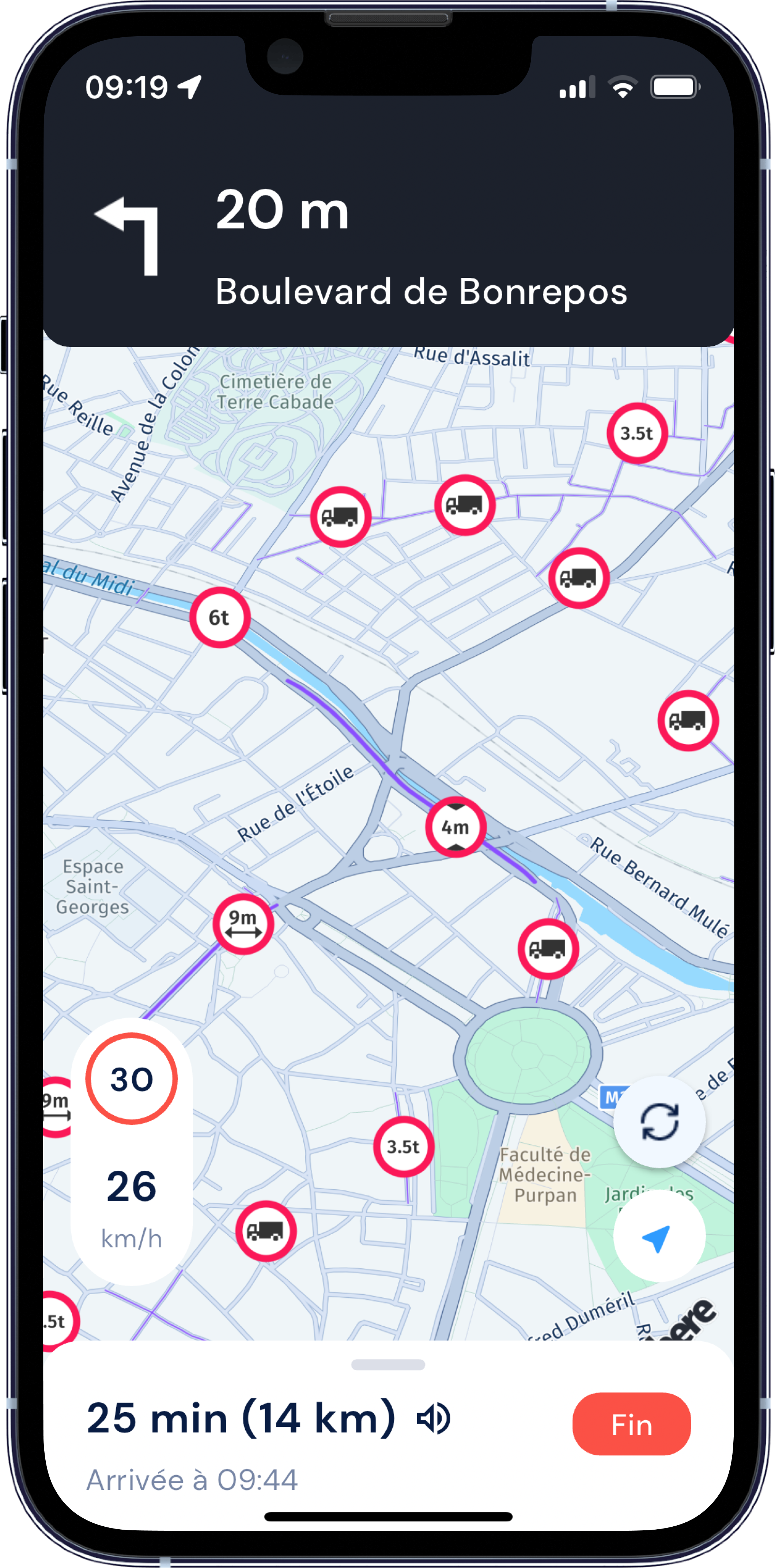 Application GPS poids lourd de navigation avec l'itinéraire adapté aux restrictions camion